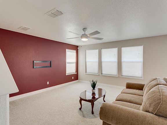 2nd image of 216 Kinsella Ct