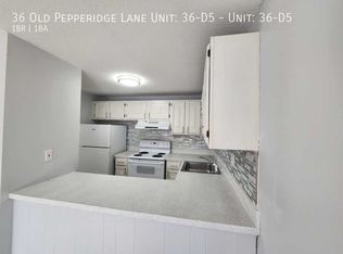 36 Old Pepperidge Ln Unit D5, Wethersfield, CT 06109