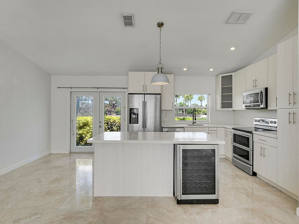 1st image of 3703 Mykonos Court