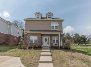 935 Muirfield Dr, Starkville, MS 39759