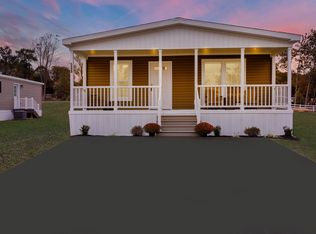 509 Barrington Rd, Macungie, PA 18062