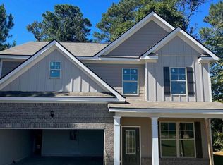 300 McGinnis Cir, Calhoun, GA 30701