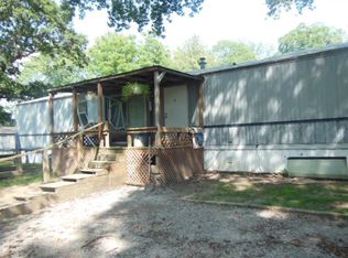 216 4th St, Xenia, IL 62899