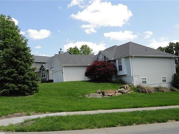 2nd image of 720 S Kisner Dr