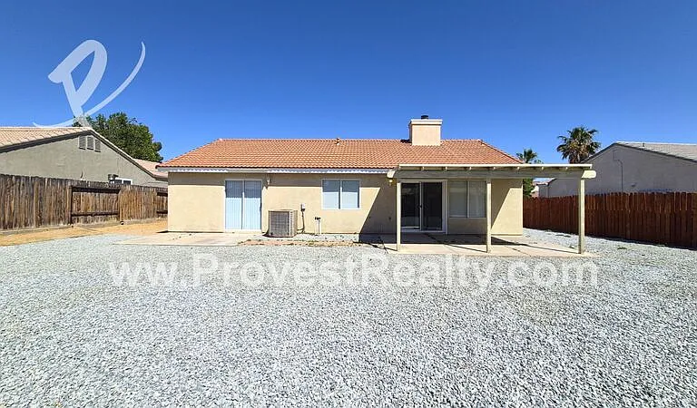 13105 Bennington Dr — Photo 18