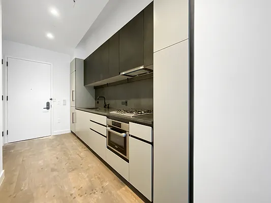 Rented by EXP Realty NYC | media 16