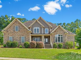 7748 Village Pkwy, Midland, NC 28097