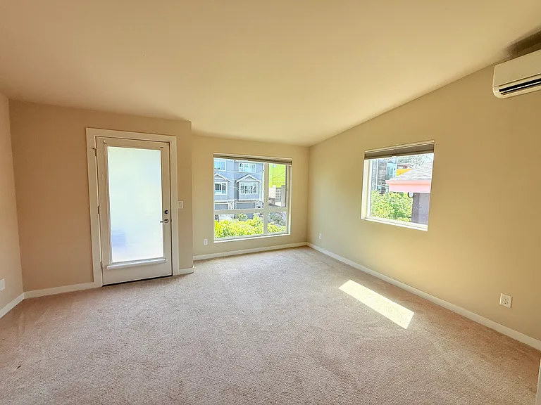 3629 Courtland Pl S #C — Photo 7