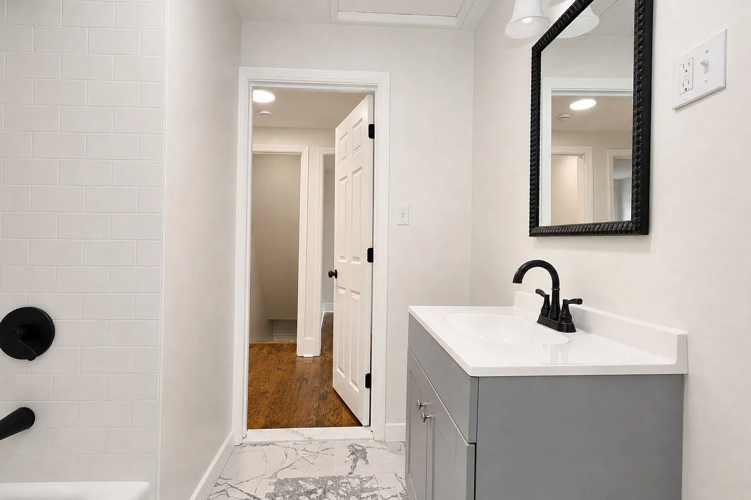2 bed, $2,275 — Photo 1