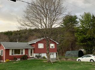 646 Old Connecticut River Rd, Springfield, VT 05156