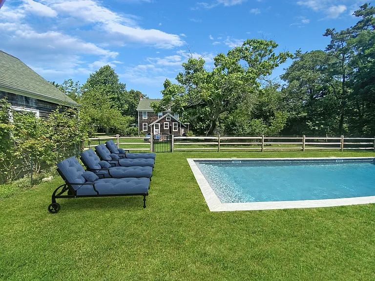 102 E Tiana Rd — Photo 28