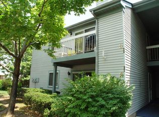 30 Beaconsfield Pl, Somerset, NJ 08873