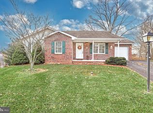 9 Graybill Ct, Hanover, PA 17331