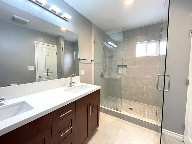 716 W Upas St — Photo 17
