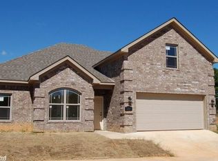 1204 Hideaway Cv, Bryant, AR 72022