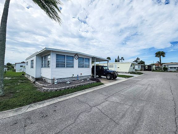 2nd image of 7349 Ulmerton Rd #207