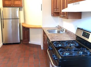 448 Park Dr APT 20, Boston, MA 02215