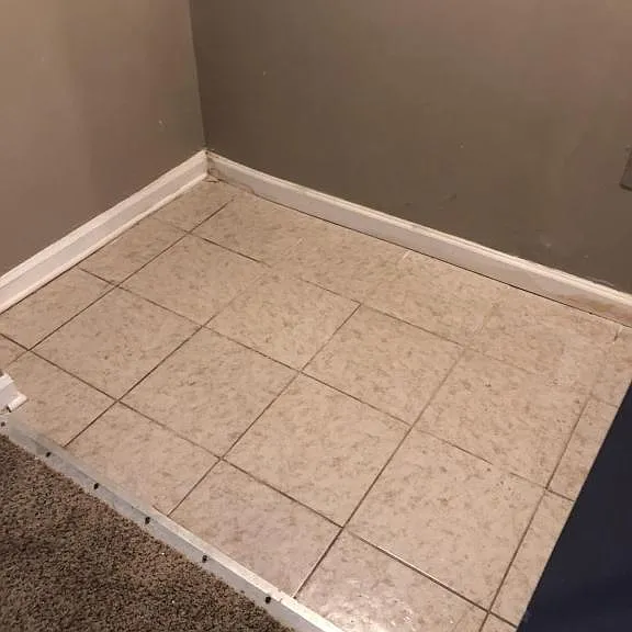 5140 Highpoint Rd #27 — Photo 5