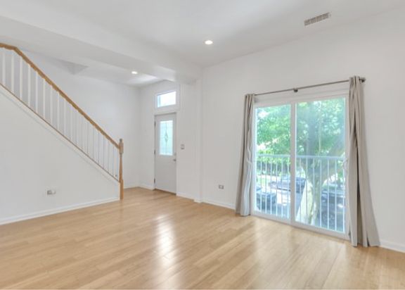 2nd image of 1753 W Newport Ave #2