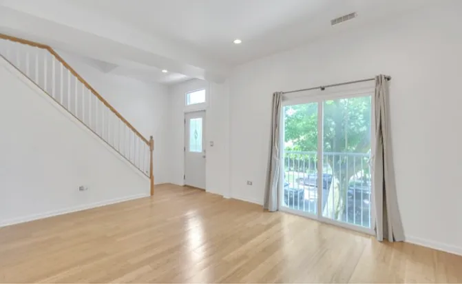 1753 W Newport Ave #2 — Photo 2