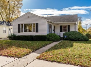 2028 Pierce Ave, Rockford, IL 61103