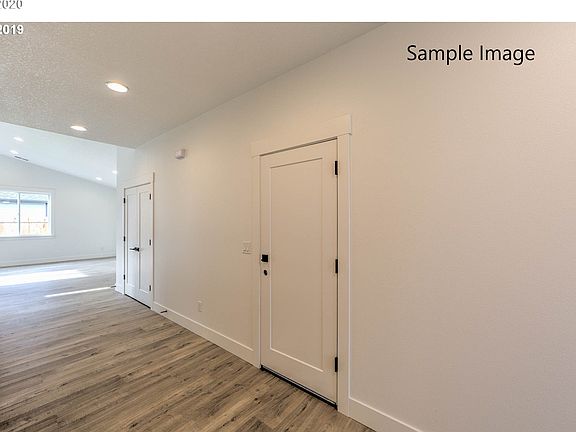 3rd image of 13515 NE 61st Ave