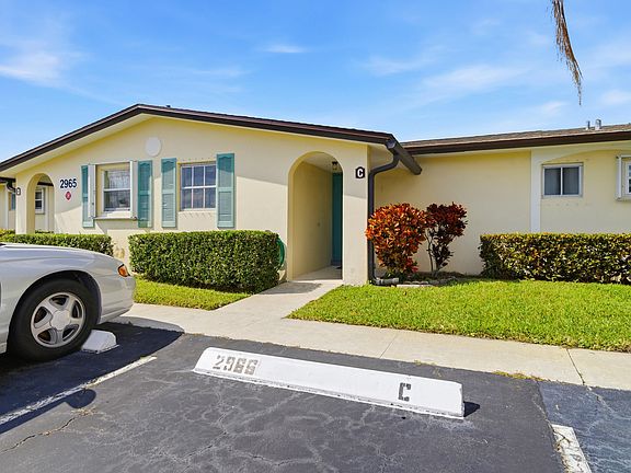 2nd image of 2965 ASHLEY Drive W #C