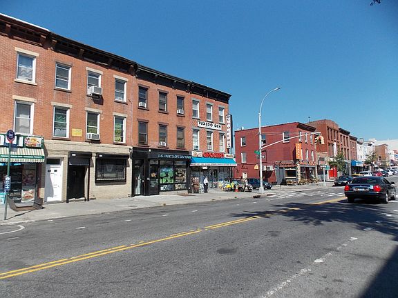 3rd image of 694 5th Ave Ste A
