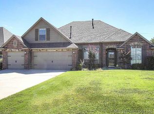 4505 W Oakridge St, Broken Arrow, OK 74012