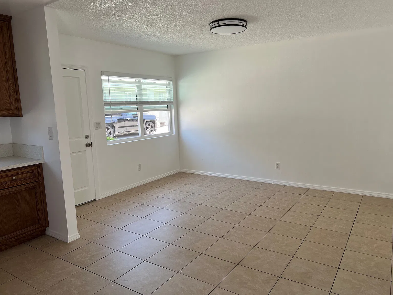 1 bed, $2,000 — Photo 1