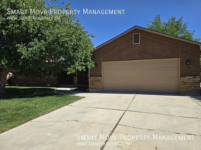 3312 S Norfolk Way — Photo 4