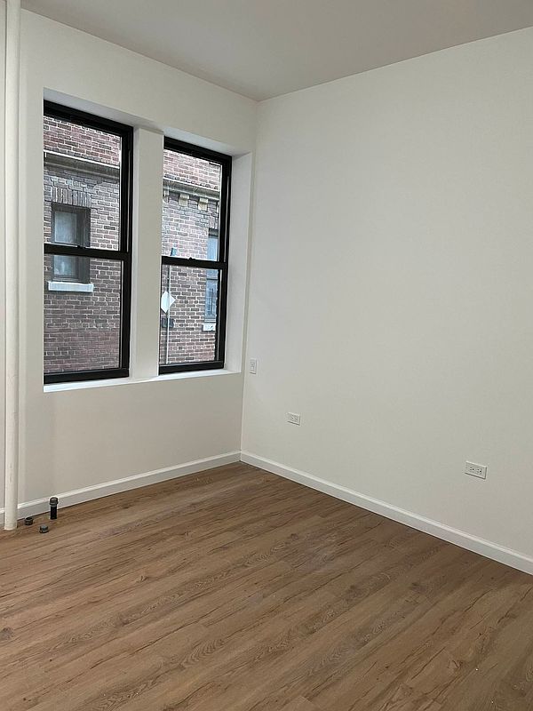 43-29 39 Place #9 in Sunnyside, Queens | StreetEasy