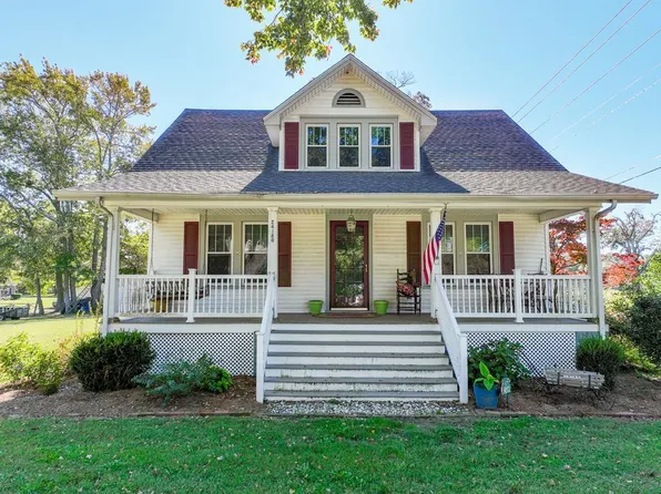 24180 Adelaide St, Parksley, VA 23421