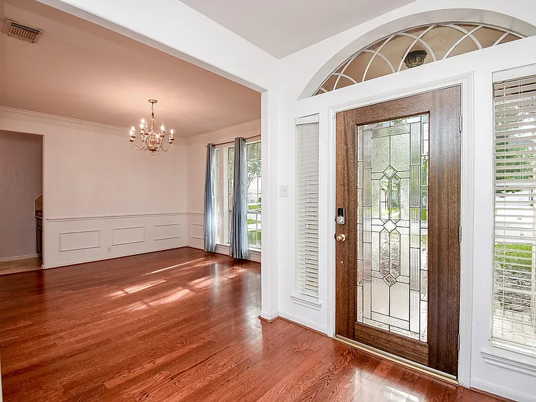 2719 Mossy Log Ct — Photo 8