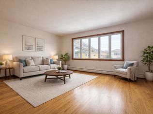 180 W 3rd St FLOOR 2, Bayonne, NJ 07002