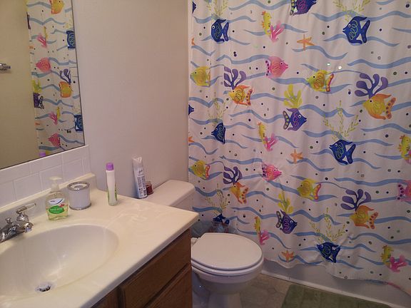 2nd image of 812 Shannon Ln #814