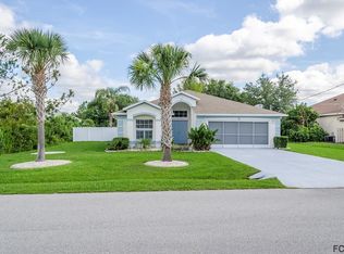 8 London Dr, Palm Coast, FL 32137