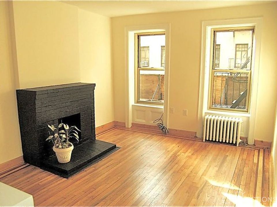 1st image of 49 Grove St APT 23