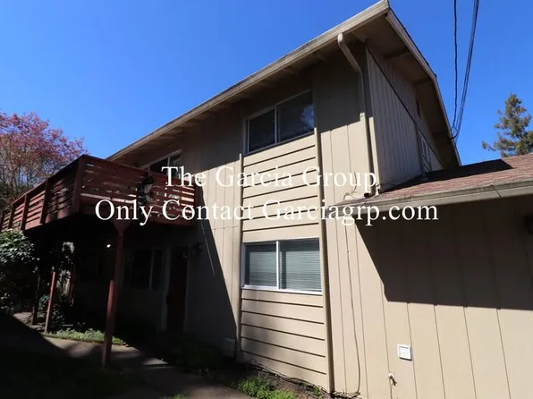 22923 SW Pine St APT 2, Sherwood, OR 97140