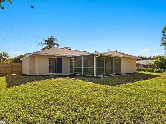 3rd image of 8093 Caloosa Rd