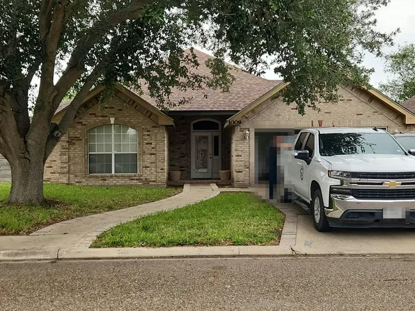 1009 N Columbia Dr, Edinburg, TX 78541