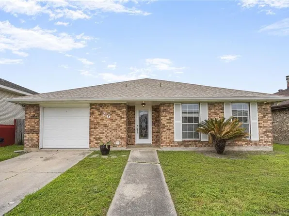 26 N Blue Ridge Ct, New Orleans, LA 70128