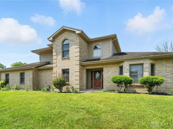 1826 Ashley Dr, Miamisburg, OH 45342