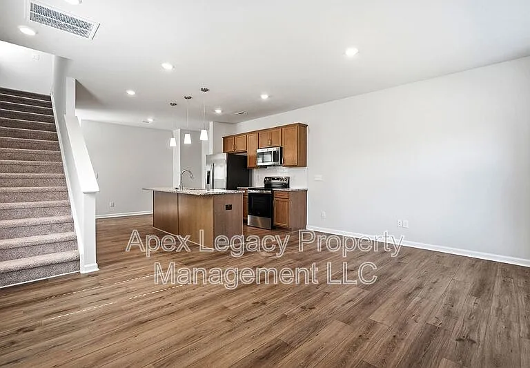 149 Blue Melody Ave — Photo 6