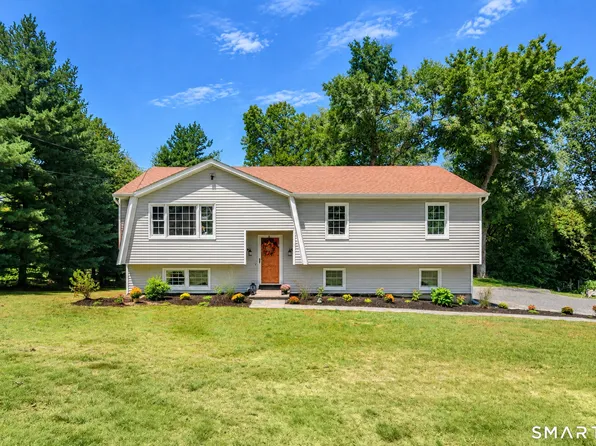 8 Payne Road, Bethel, CT 06801