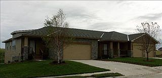 5th image of 15807 Hartman Ave