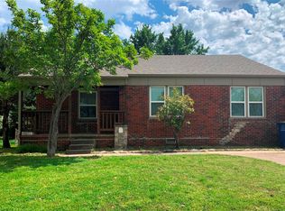 6330 E 4th Ter, Tulsa, OK 74112