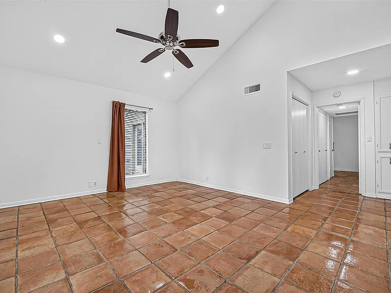 1344 Chardonnay Dr — Photo 19