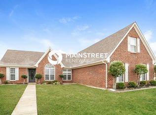 5666 Deer Ridge Dr, Southaven, MS 38672