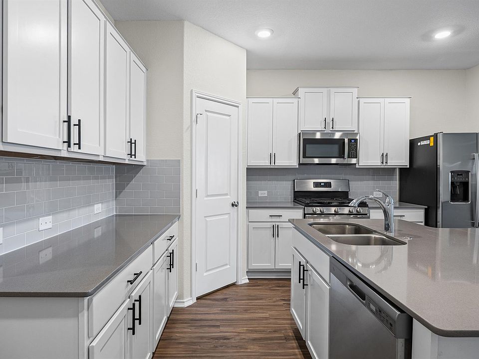 1st image of 1609 Woolsey Way